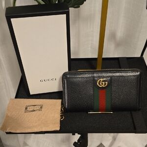 💥SOLD💥G17-Gucci Calfskin Ophidia Wallet
